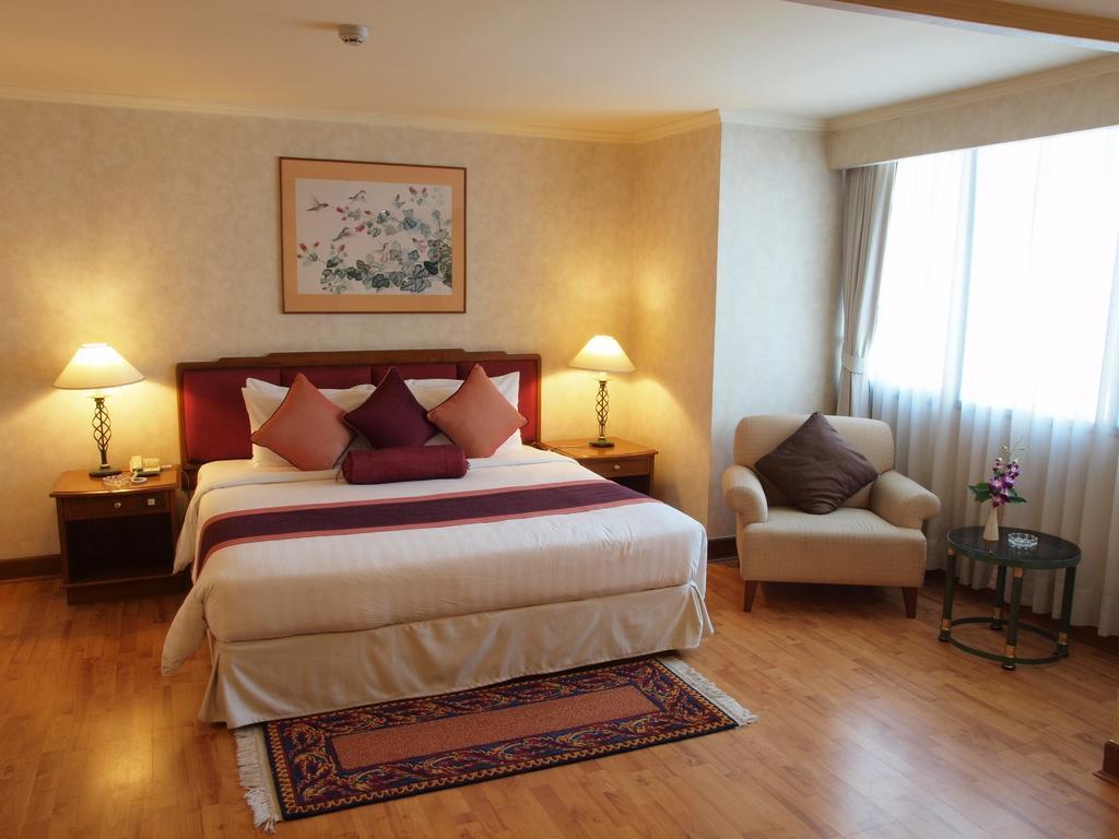 Rembrandt Suites 방콕 외부 사진