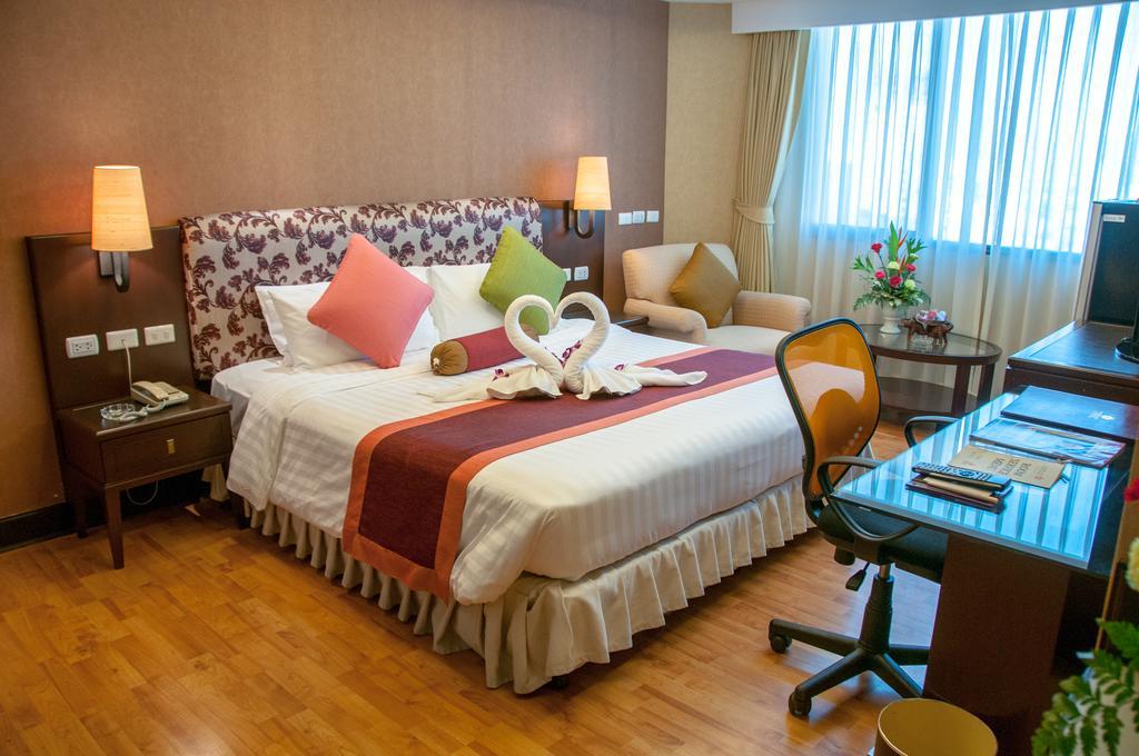 Rembrandt Suites 방콕 외부 사진