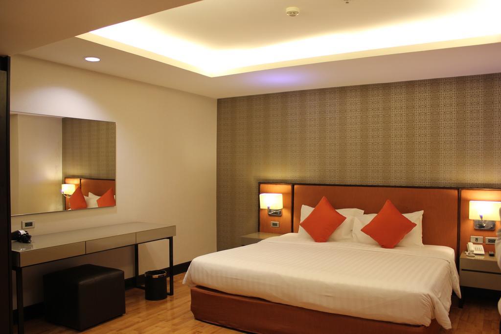 Rembrandt Suites 방콕 외부 사진