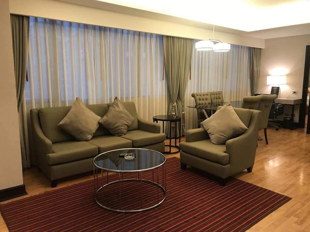 Rembrandt Suites 방콕 외부 사진